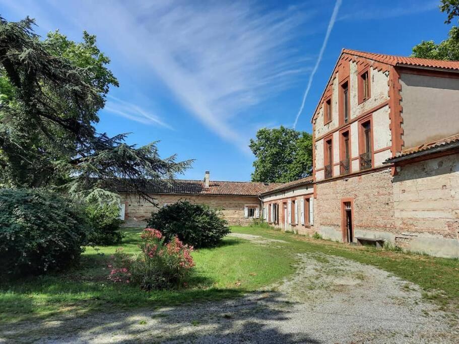 Gite Au Coeur Du Chateau Flotis Castelnau-dʼEstrétefonds 外观 照片